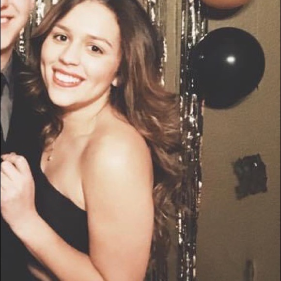 Two piece set - Picture 3 of 3